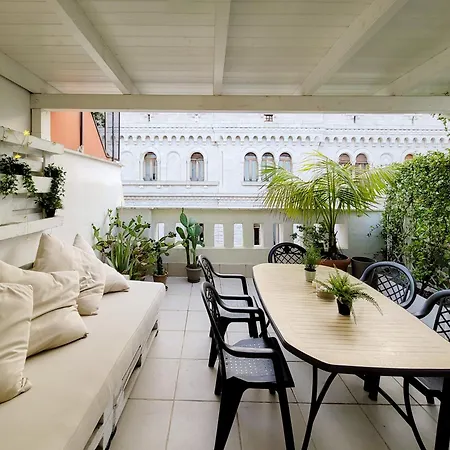 2 Bedrooms Penthouse In The Center * Bari