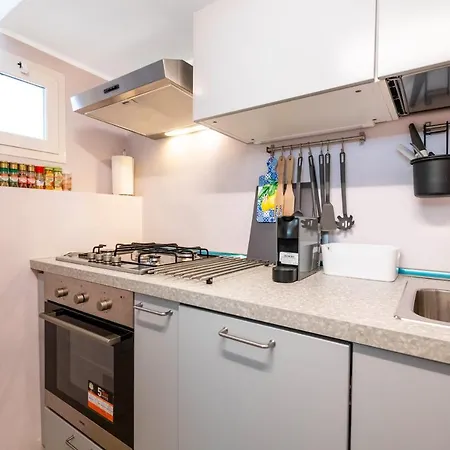 2 Bedrooms Penthouse In The Center Apartamento