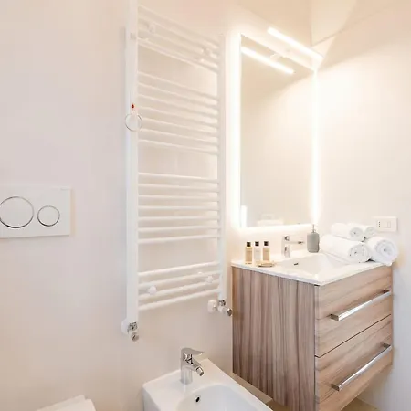 2 Bedrooms Penthouse In The Center Apartamento *