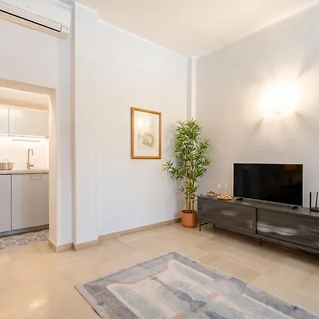 Apartamento 2 Bedrooms Penthouse In The Center