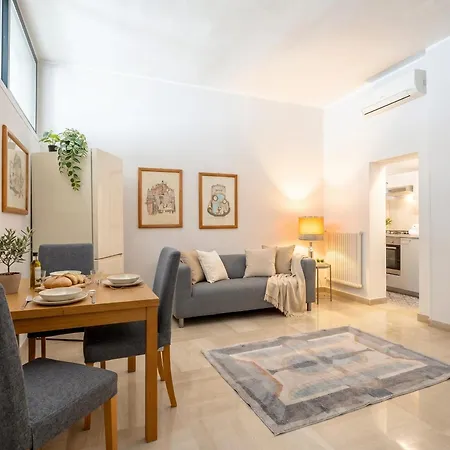 2 Bedrooms Penthouse In The Center Apartamento *